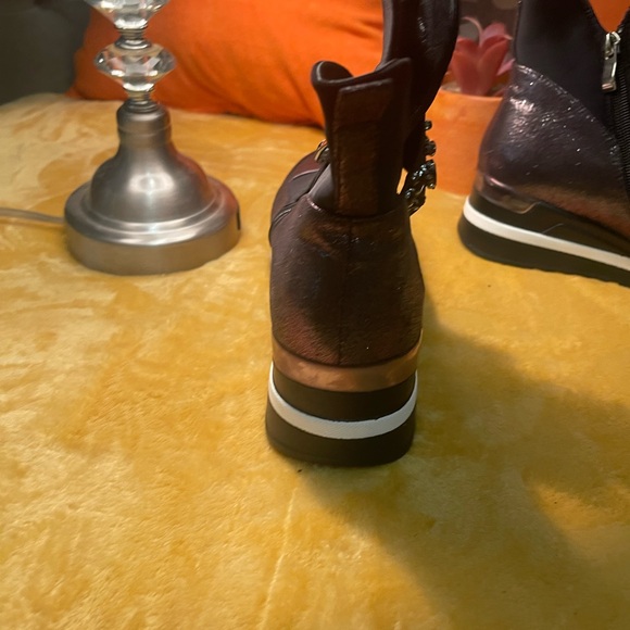 Atalina Black Slip on ankle boots w/rhinestones. zippers on one side - Picture 4 of 6